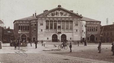 AARHUS TEATER 125 ÅR