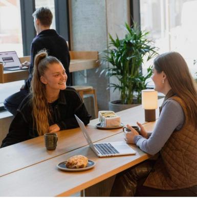 Ordblinde café AFLYST